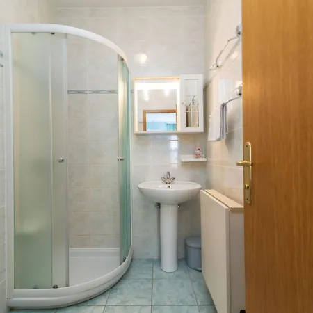 Jerkan 18 By Interhome Podstrana